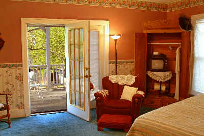 Photo of the Hazlett Room at Abilene's Victorian Inn